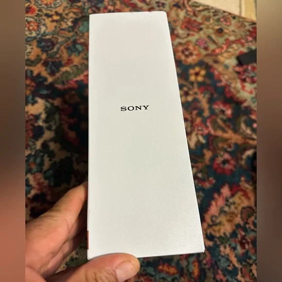 New Sony Wh-1000xm3 Wireless Noise-Canceling Over-Ear Headphones
